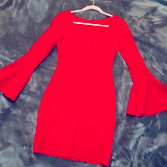 Lulu’s Red Flare Sleeve Dress - Picture 4 of 4